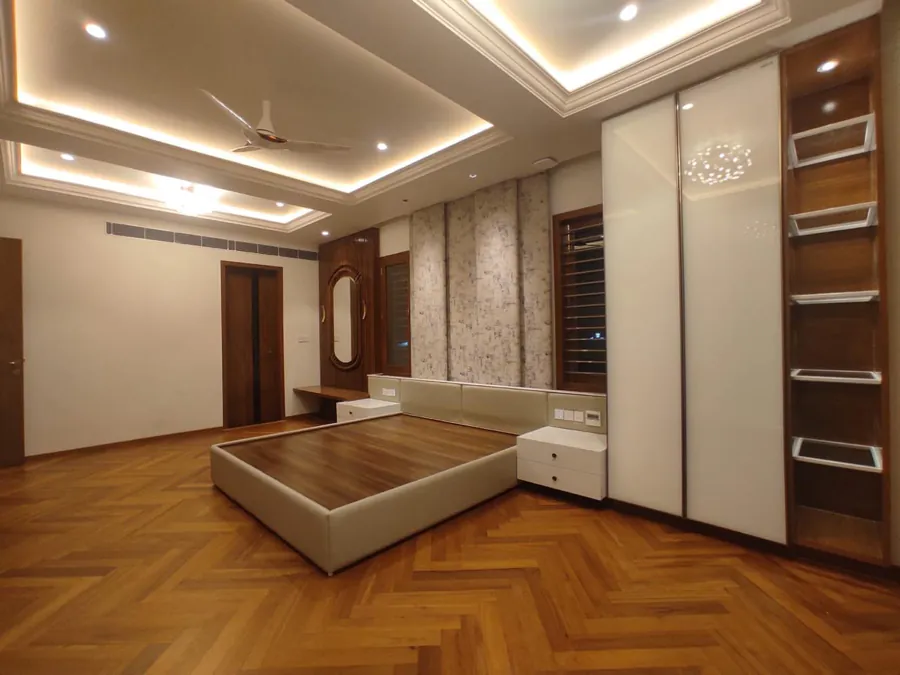 Master Suite — Engineered Wood, herringbone, HSR Layout, 650 sq ft — flooring by Rebel Walls & Floors